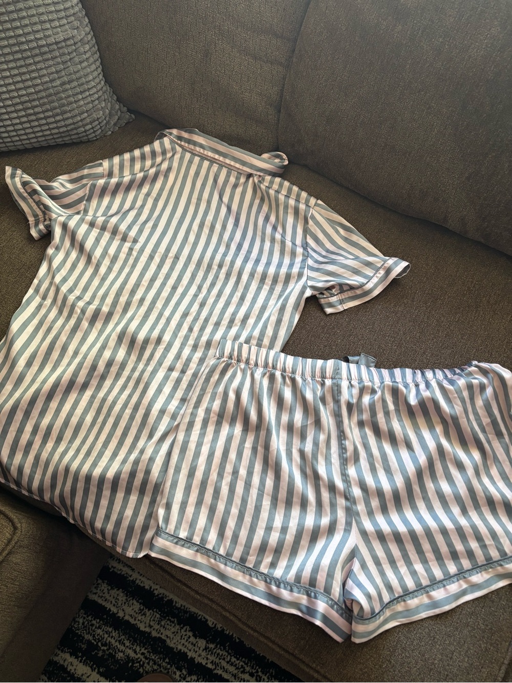 Victoria's Secret Pink and Blue Striped Short Sleeve Pajama Set - Picture 4 of 6
